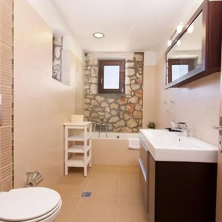 Vila Elia - Of Vigli